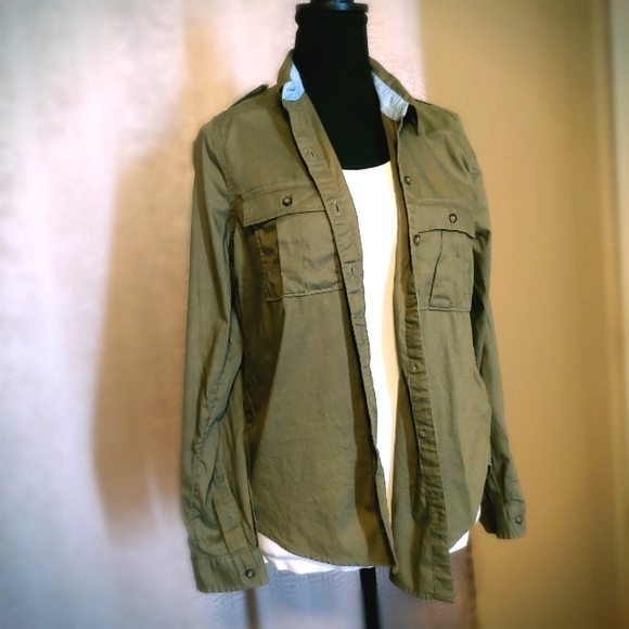 LUCKY BRAND BUTTON LONG SLEEVE FRONT POCKETS SMALL PETITE - Picture 1 of 13